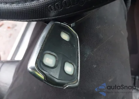 2015 Cadillac Srx z USA, uszkodzony, nr VIN 3GYFNAE37FS536363